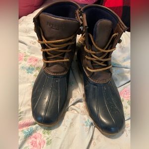 speery boots